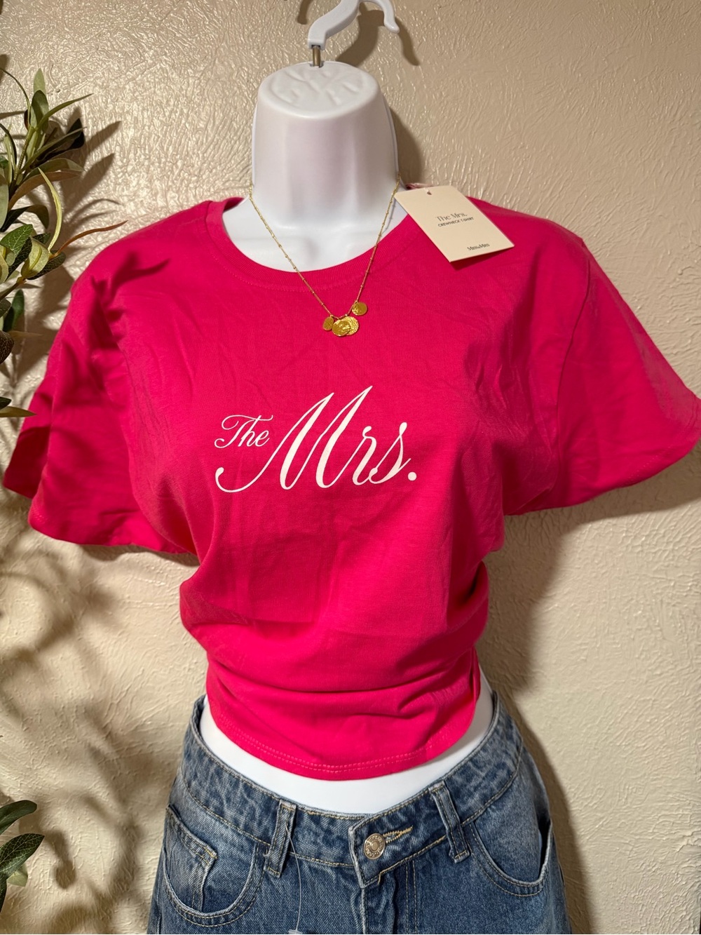 The Mrs. Crop Tee - Hot Pink